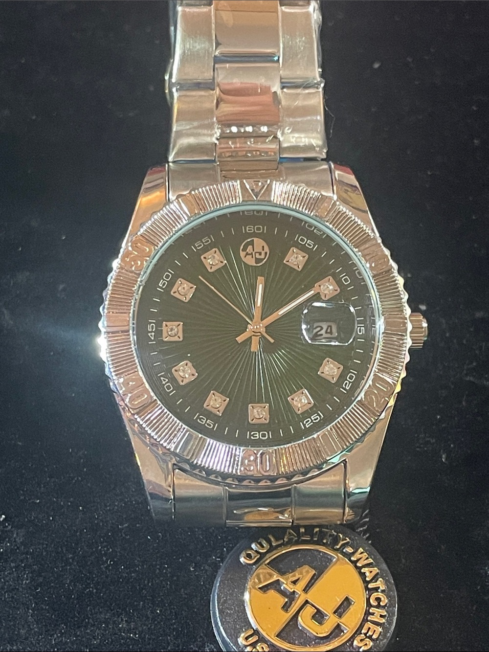 AJ USA Men’s Watch Green Face size 7